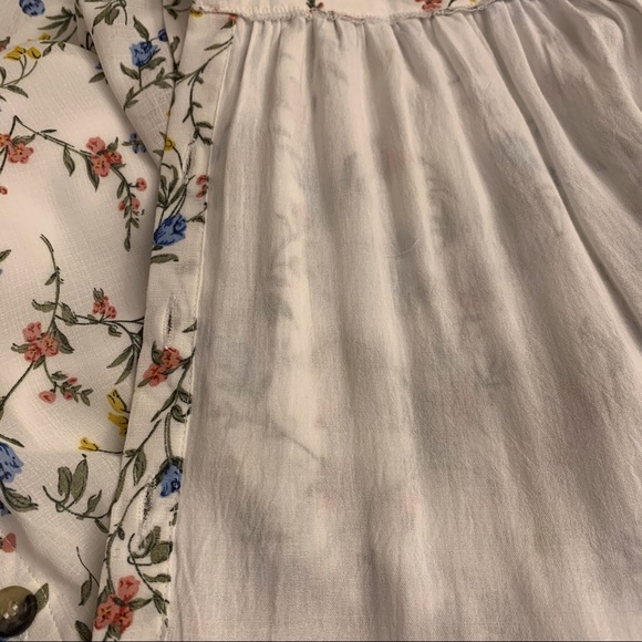 🎉HP🎉 Lost In Lunar Floral Button Front Dress - Picture 12 of 16